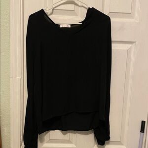 a'gaci Black V-Neck Long Sleeve Blouse